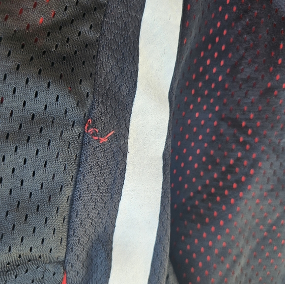 Dunlop Sports Shorts Boys Size Large 14/16 Black Red Quick to Dry Drawstring - Picture 10 of 10